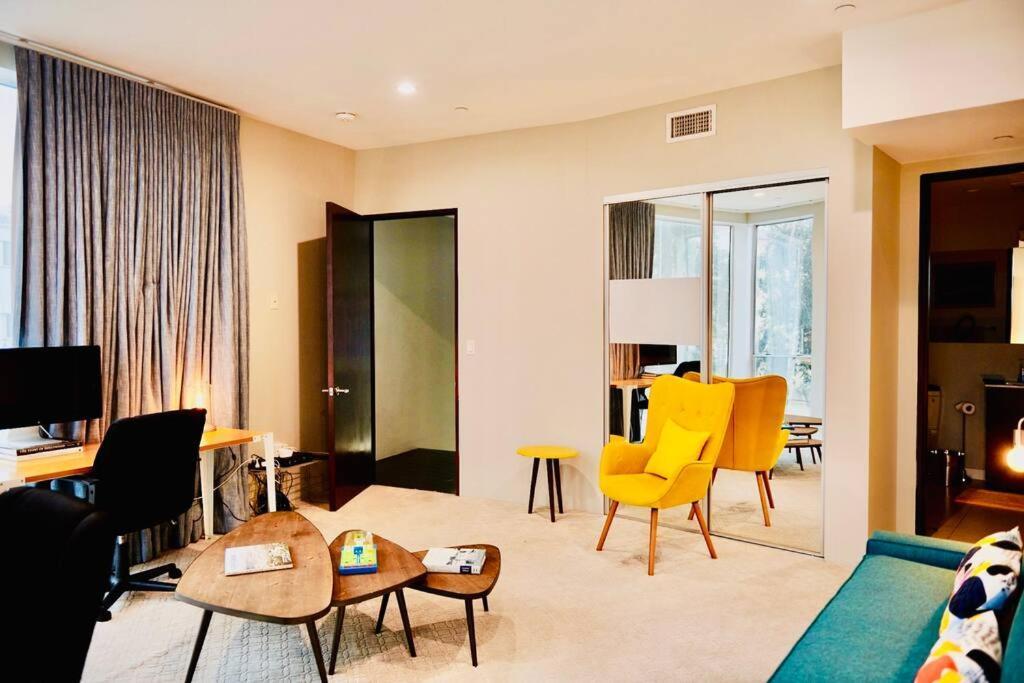 Apartment Penthouse Luxury, Dtla Views, Live-work Walk To Everything!